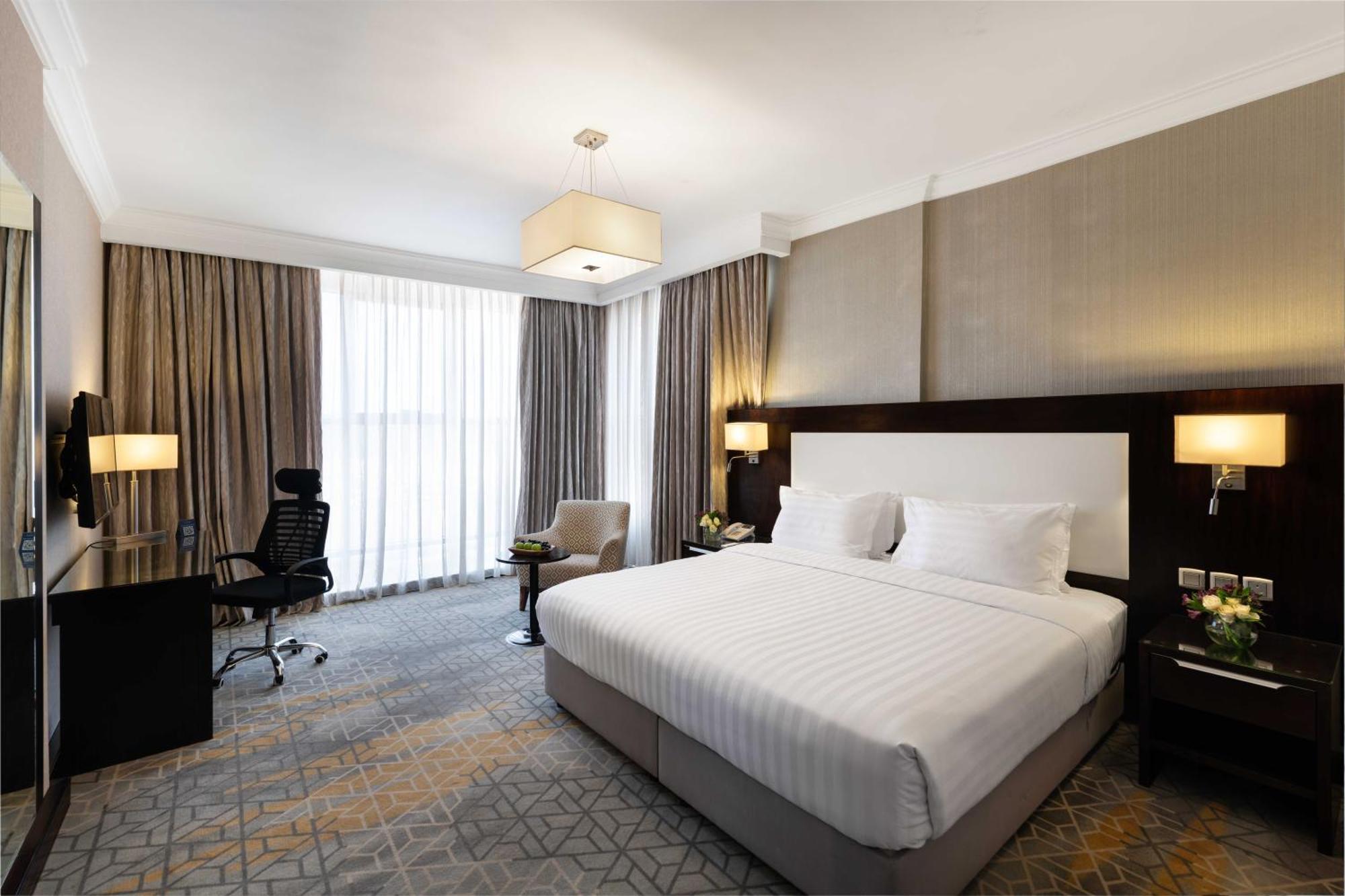 Superior King Room